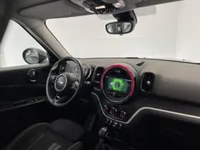 MINI Countryman thumbnail 11