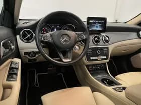 Mercedes-Benz GLA thumbnail 15