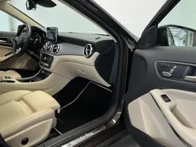 Mercedes-Benz GLA thumbnail 17