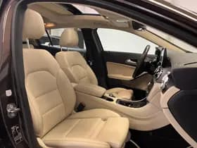 Mercedes-Benz GLA thumbnail 4