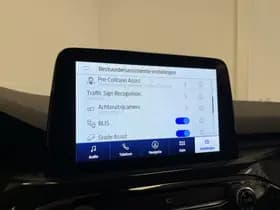 Ford Kuga thumbnail 28
