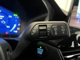 Ford Kuga thumbnail 40