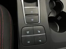 Ford Kuga thumbnail 41