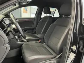 Volkswagen T-Roc thumbnail 13