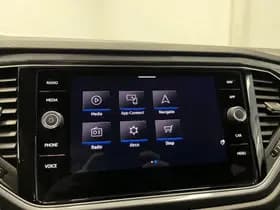 Volkswagen T-Roc thumbnail 22