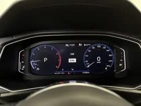 Volkswagen T-Roc thumbnail 23