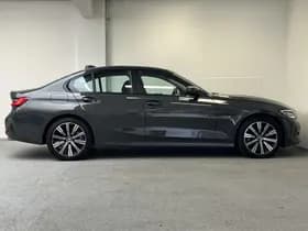 BMW 3-Serie thumbnail 12