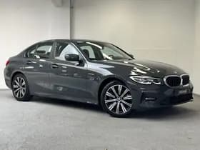 BMW 3-Serie thumbnail 8