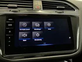 Volkswagen Tiguan thumbnail 23