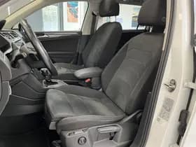 Volkswagen Tiguan thumbnail 4
