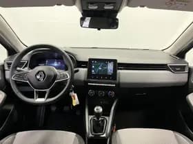 Renault Clio thumbnail 3