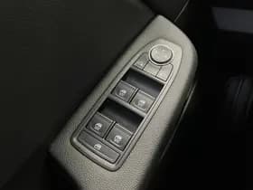 Renault Clio thumbnail 28