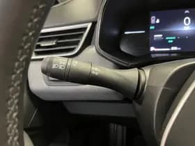 Renault Clio thumbnail 30