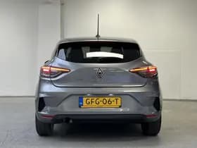 Renault Clio thumbnail 7