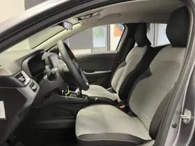 Renault Clio thumbnail 9