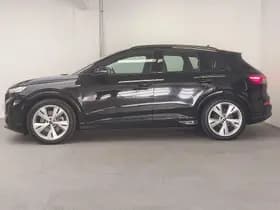 Audi Q4 e-tron thumbnail 6