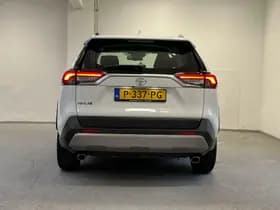 Toyota RAV4 thumbnail 12