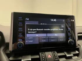 Toyota RAV4 thumbnail 19