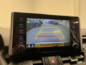 Toyota RAV4 thumbnail 6