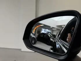 Volvo XC40 thumbnail 40