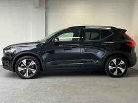 Volvo XC40 thumbnail 8