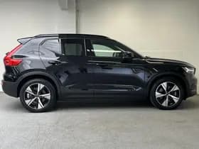 Volvo XC40 thumbnail 9