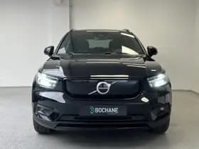 Volvo XC40 thumbnail 10