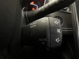 Renault Scénic thumbnail 35