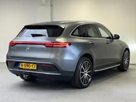 Mercedes-Benz EQC thumbnail 2