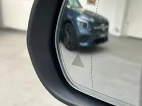 Mercedes-Benz EQC thumbnail 14