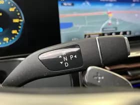 Mercedes-Benz EQC thumbnail 44