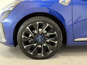 Renault Clio thumbnail 38