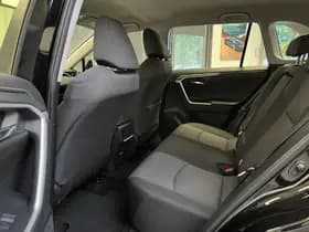 Toyota RAV4 thumbnail 16