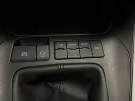 Toyota RAV4 thumbnail 34