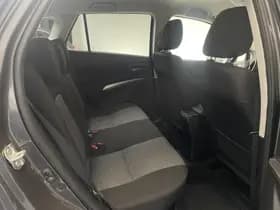 Suzuki S-Cross thumbnail 14