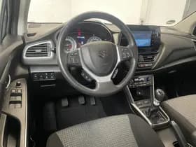Suzuki S-Cross thumbnail 3