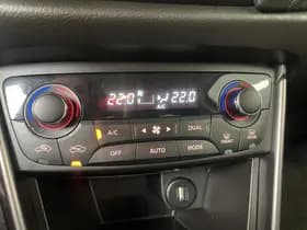 Suzuki S-Cross thumbnail 32