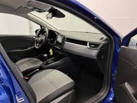 Renault Clio thumbnail 13