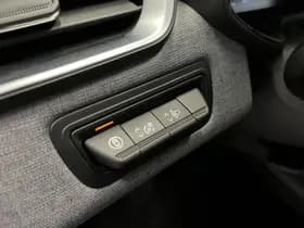 Renault Clio thumbnail 28