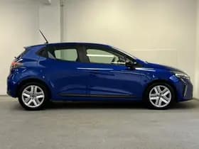 Renault Clio thumbnail 9