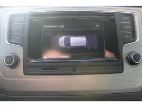 Volkswagen Golf thumbnail 11