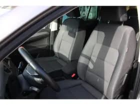 Volkswagen Golf thumbnail 13