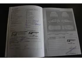 Volkswagen Golf thumbnail 17