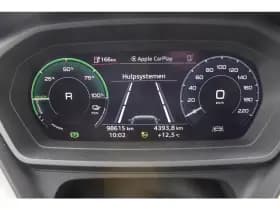 Audi Q4 e-tron thumbnail 12