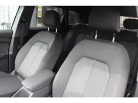 Audi Q4 e-tron thumbnail 15