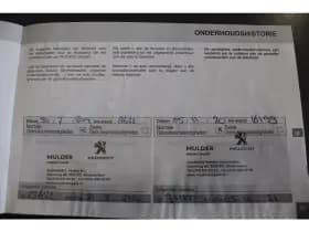 Peugeot 108 1.0 E-Vti Aut. *Allure* | Navigatie | Camera | A/C | Climate Control | Privacy | Bluetooth | Leuk !!! | Topper !! | thumbnail 17