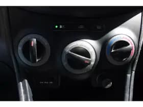 Hyundai i10 thumbnail 9