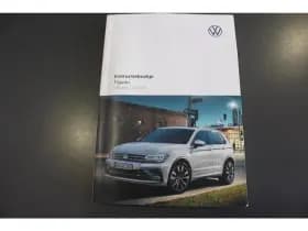 Volkswagen Tiguan 1.5 Tsi *Business* | Trekhaak | Cruise & Climate | Pdc | Navigatie | Bluetooth | Orig.Nl | thumbnail 17
