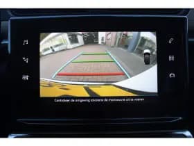 CitroëN C3 1.2 Puretech Aut. *Shine* | Carplay | Camera | Cruise & Climate Control | Pdc | Privacy | Navigatie | Bluetooth | thumbnail 10