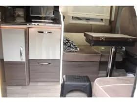 Mclouis Mc4 Mclouis 881g Integraal | Luifel | Navigatie | Grote Garage | Queens Bed | thumbnail 8